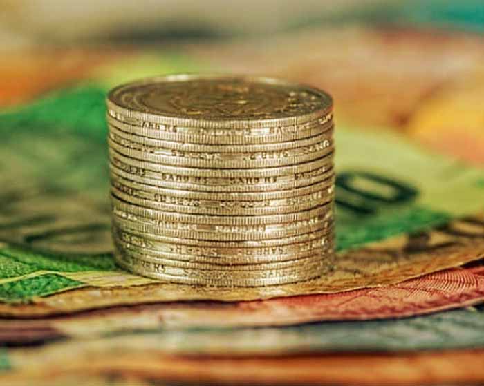 دانلود آهنگ عاشق شدم عاشق پول